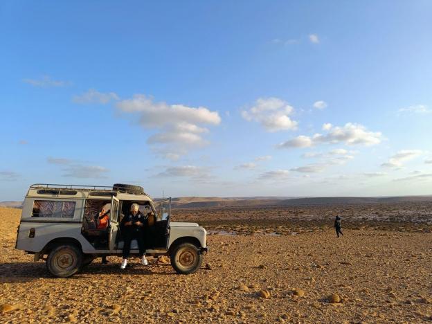 Pause 4x4 sur la route vers le ksar